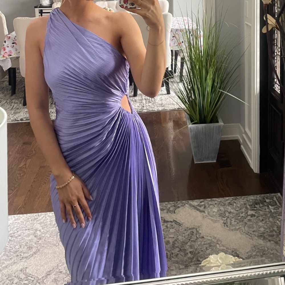 Vici One-Shoulder Pleated Lavender Midi Dress
